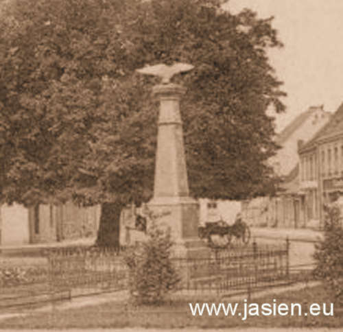 widok pomnika z roku 1917, Rynek, Gassen